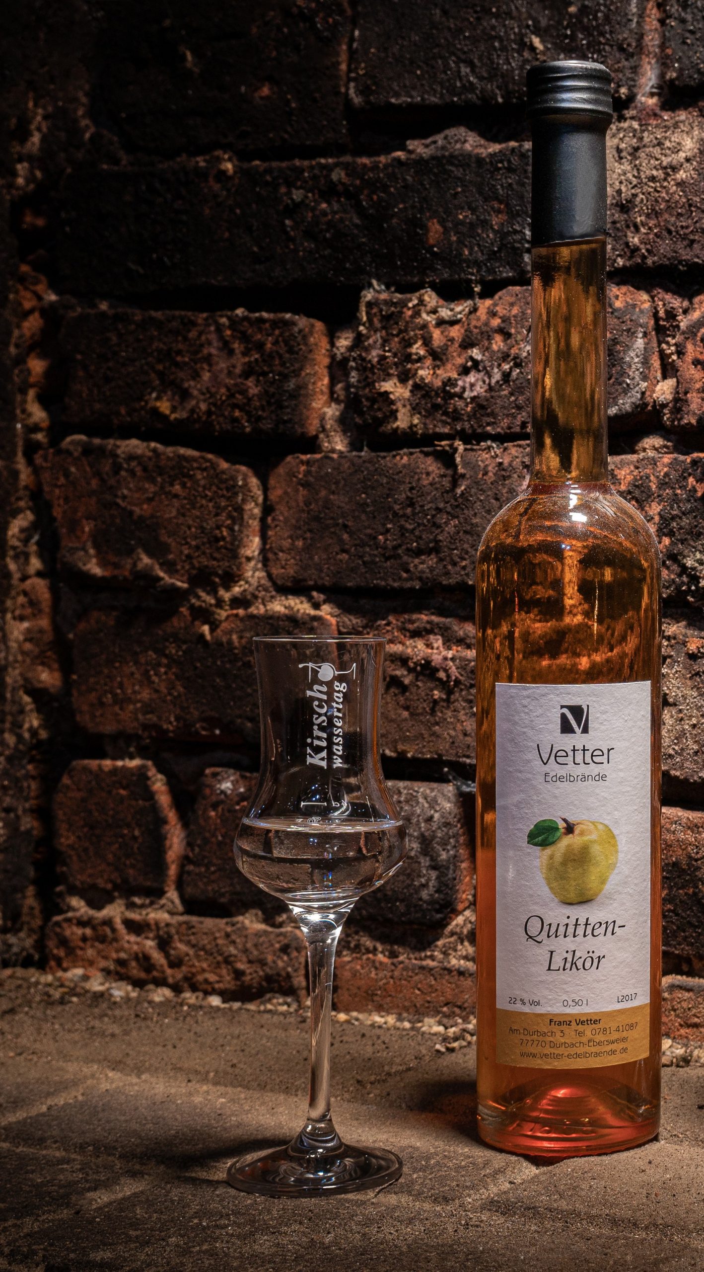 Kirschwasser u. Quittenlikör